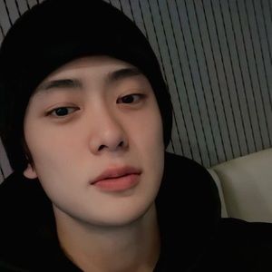 Meet your Posher, Jasmin